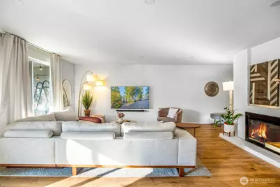 3206 80th Avenue SE #3, Mercer Island, WA 98040 - Photo 5