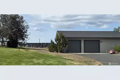 8601 Scenic Drive, Yakima, WA 98908 - Photo 37