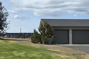 8601 Scenic Dr, Yakima, WA 98908 - Photo 37