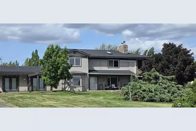 8601 Scenic Drive, Yakima, WA 98908 - Photo 1