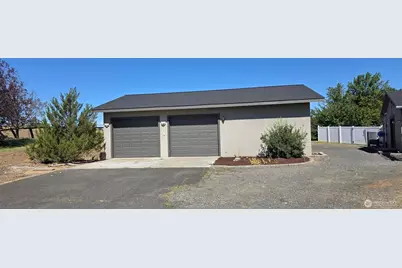 8601 Scenic Drive, Yakima, WA 98908 - Photo 33