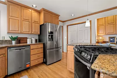 5404 NE 197th Street, Lake Forest Park, WA 98155 - Photo 11