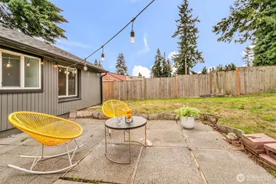 22904 53rd Avenue W, Mountlake Terrace, WA 98043 - Photo 21