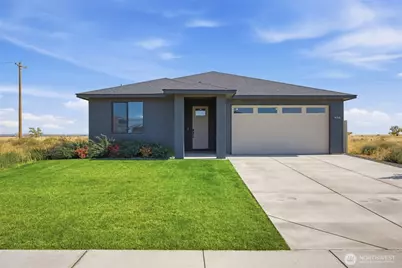 930 L Street NE, Ephrata, WA 98823 - Photo 1