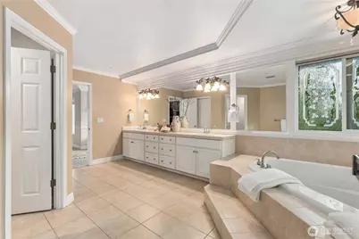 14411 SE 89th Place, Newcastle, WA 98059 - Photo 27