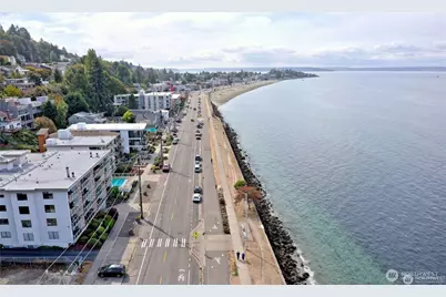 2104 Alki Avenue SW #205, Seattle, WA 98116 - Photo 31