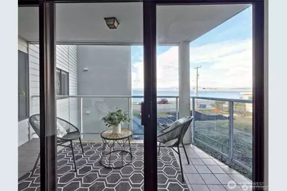 2104 Alki Avenue SW #205, Seattle, WA 98116 - Photo 11
