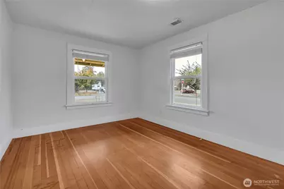 511 Louviers Avenue, DuPont, WA 98327 - Photo 17