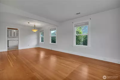 511 Louviers Avenue, DuPont, WA 98327 - Photo 5