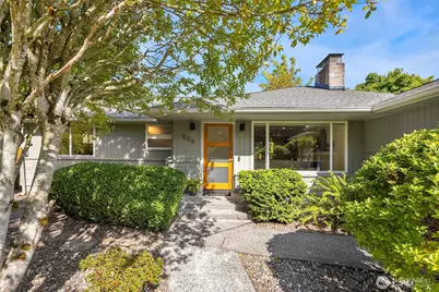 506 N 141st Street, Seattle, WA 98133 - Photo 1