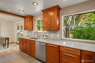506 N 141st St, Seattle, WA 98133 - Photo 15