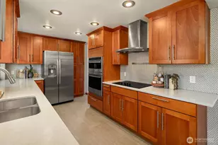 506 N 141st St, Seattle, WA 98133 - Photo 13
