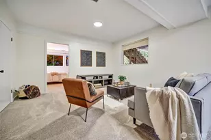 13732 A Corliss Ave N, Seattle, WA 98133 - Photo 23