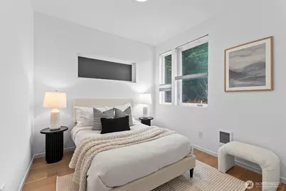 2612 E Yesler Way, Seattle, WA 98122 - Photo 3