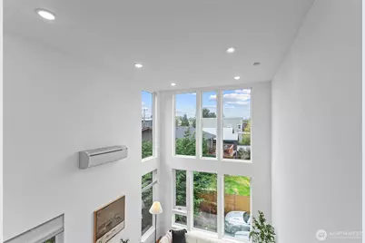 2612 E Yesler Way, Seattle, WA 98122 - Photo 21