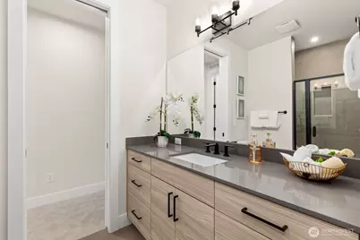12072 SE 63rd Court #7, Bellevue, WA 98006 - Photo 17