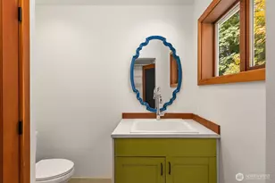 7349 Madrona Dr NE, Bainbridge Island, WA 98110 - Photo 17