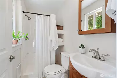 1022 Logan Street, Port Townsend, WA 98368 - Photo 15