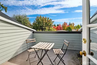 5208 36th Avenue NE, Seattle, WA 98105 - Photo 19