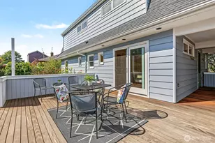 2815 NW 96th St, Seattle, WA 98117 - Photo 15