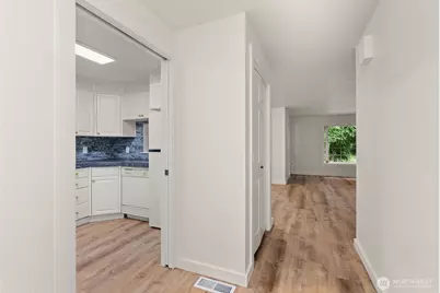 123 Robert Frost Drive, Centralia, WA 98531 - Photo 5