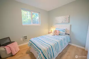 12419 SE Petrovitsky Rd, Renton, WA 98058 - Photo 13
