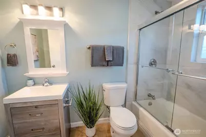 12419 SE Petrovitsky Road, Renton, WA 98058 - Photo 11