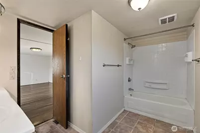 2931 5th Street NE, East Wenatchee, WA 98802 - Photo 23