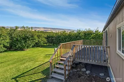 2931 5th Street NE, East Wenatchee, WA 98802 - Photo 11