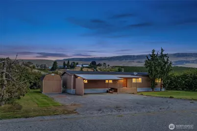 2931 5th Street NE, East Wenatchee, WA 98802 - Photo 5