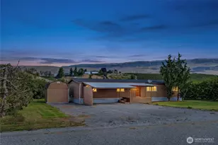 2931 5th St NE, East Wenatchee, WA 98802 - Photo 5