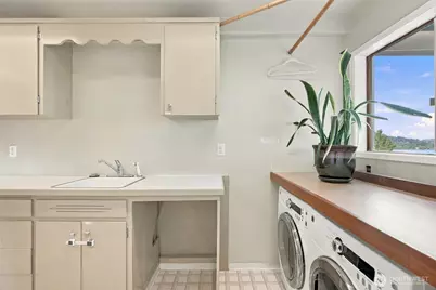 10115 66th Avenue S, Seattle, WA 98178 - Photo 21