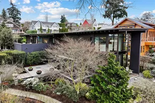 919 6th St W, Kirkland, WA 98033 - Photo 35
