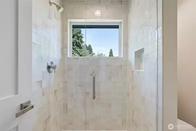 8043 19th Avenue NE, Seattle, WA 98115 - Photo 15