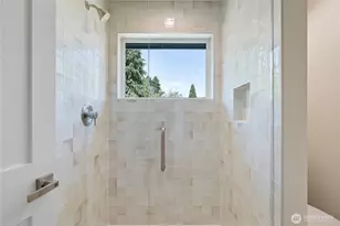 8043 19th Ave NE, Seattle, WA 98115 - Photo 15