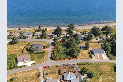 651 E Maplewood Loop, Oak Harbor, WA 98277 - Photo 23