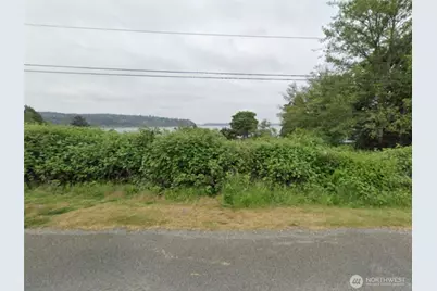 651 E Maplewood Loop, Oak Harbor, WA 98277 - Photo 19
