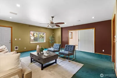 7819 225th Place SW, Edmonds, WA 98026 - Photo 31