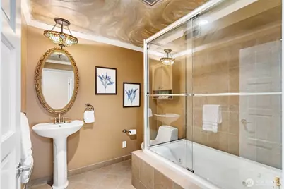 11912 Marine View Drive, Edmonds, WA 98026 - Photo 35