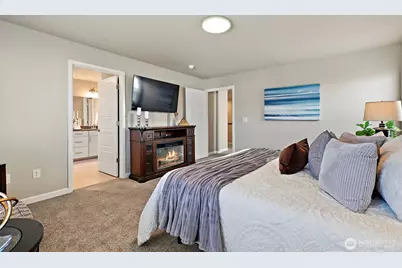 32800 Ash Avenue SE, Black Diamond, WA 98010 - Photo 11