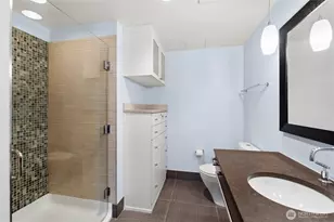 820 Blanchard St, Seattle, WA 98121 - Photo 5