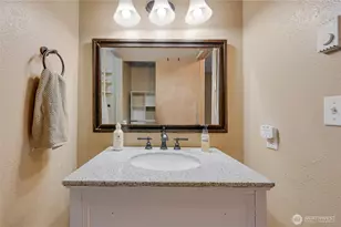 6910 E Cascade Dr, Port Orchard, WA 98366 - Photo 33