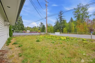 10113 213th Street E, Graham, WA 98338 - Photo 17