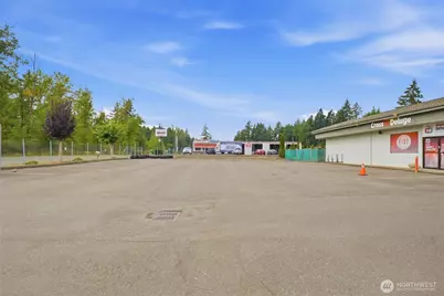 10113 213th Street E, Graham, WA 98338 - Photo 3