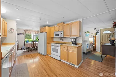 23825 15th Avenue SE #7, Bothell, WA 98021 - Photo 5