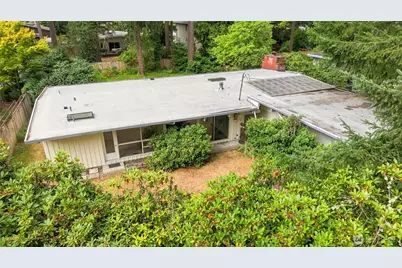 2439 160th Avenue NE, Bellevue, WA 98008 - Photo 1