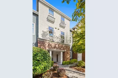 1387 Huckleberry Circle, Issaquah, WA 98029 - Photo 1