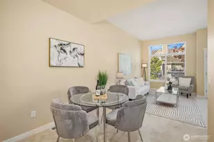 1387 Huckleberry Cir, Issaquah, WA 98029 - Photo 5