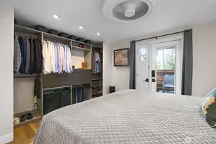 2400 E Howell St, Seattle, WA 98122 - Photo 19