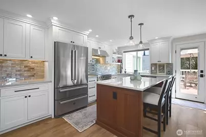 2400 E Howell Street #F, Seattle, WA 98122 - Photo 7